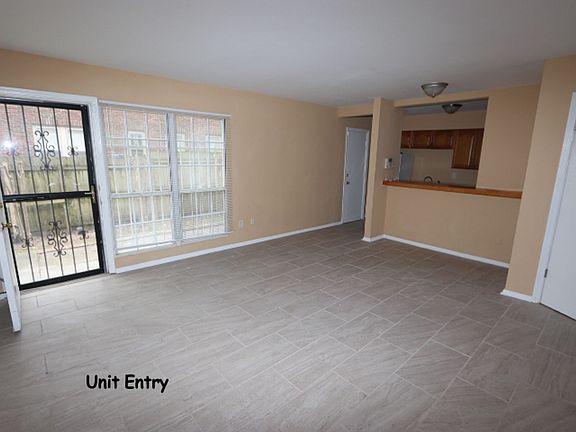 2nd image of 1307 Vinton Ave #3