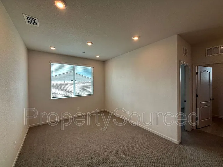 2957 Mokelumne Ct — Photo 24