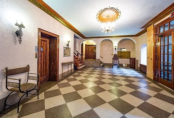 Rented by Corcoran | media 14