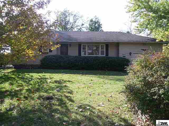 1st image of 267 Ellinwood St