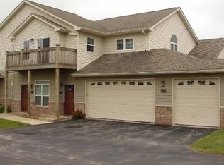 6302 43rd St UNIT 102, Kenosha, WI 53144