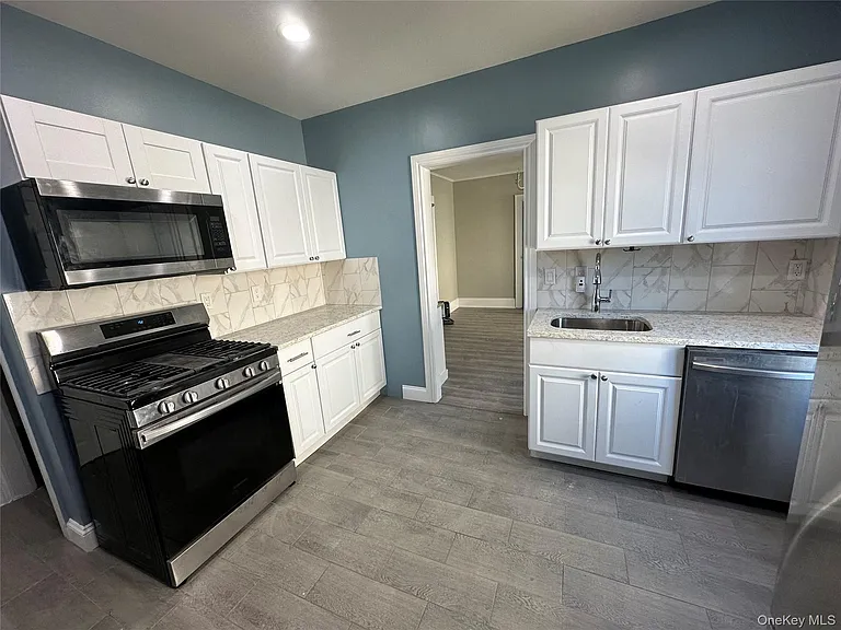 8 Leach St #1 — Photo 8