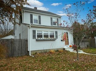 2135 Kings Hwy, Fairfield, CT 06824