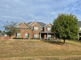 2 Kennys Ct, Fort Mitchell, AL 36856