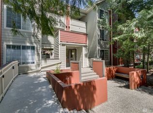 15433 Country Club Dr UNIT F106, Mill Creek, WA 98012