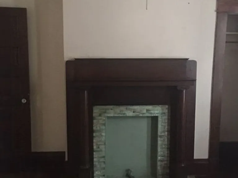 517 Roane St — Photo 2