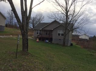 188 Sandy Hill Rd, La Follette, TN 37766