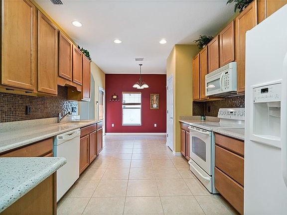 3rd image of 12630 Weston Dr
