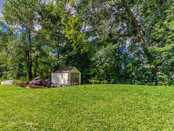 2nd image of 22225 W North Dr