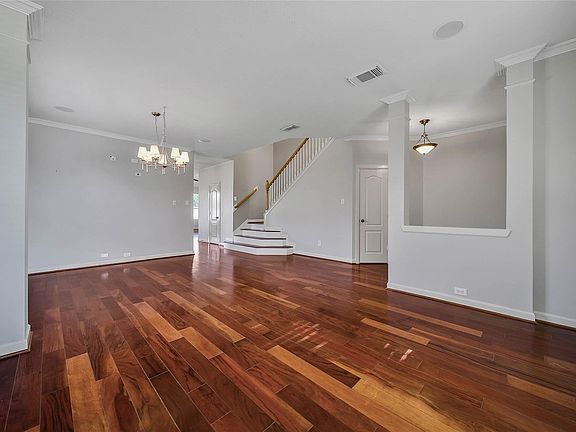 5th image of 4002 Forest Ridge Lndg