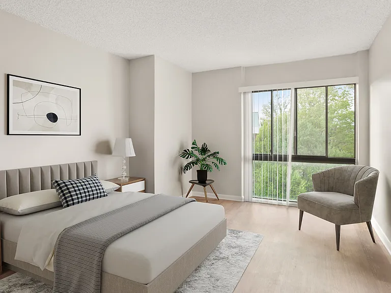 Spacious bedrooms with floor to ceiling windows