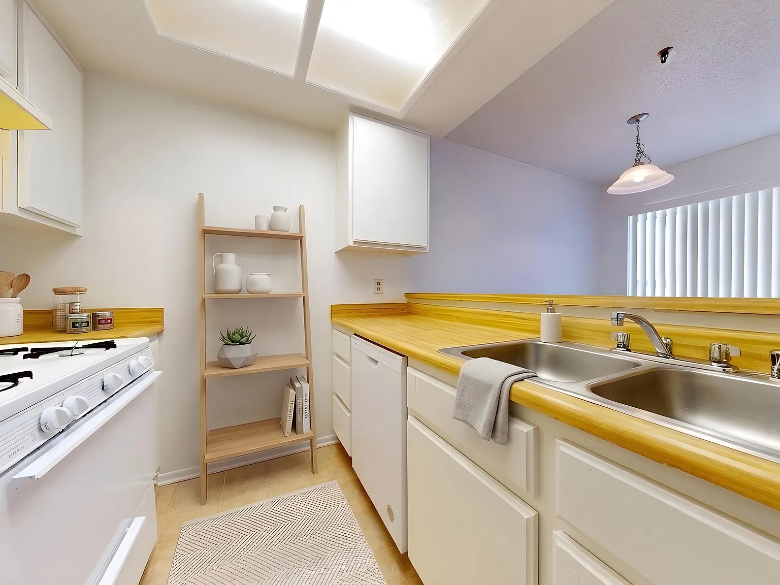 1 bed, 525 sqft, $1,795 — Photo 4