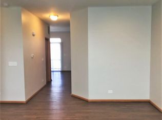 2263 Beresford Dr, Yorkville, IL 60560