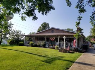 406 W Main St, Mechanicsburg, OH 43044