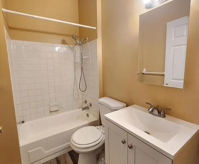 199 S Loudon Ave — Photo 11