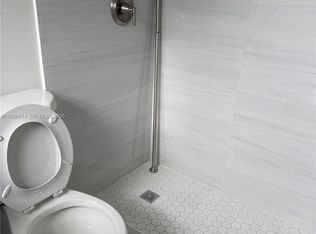 13828 Harrison St, Miami, FL 33176