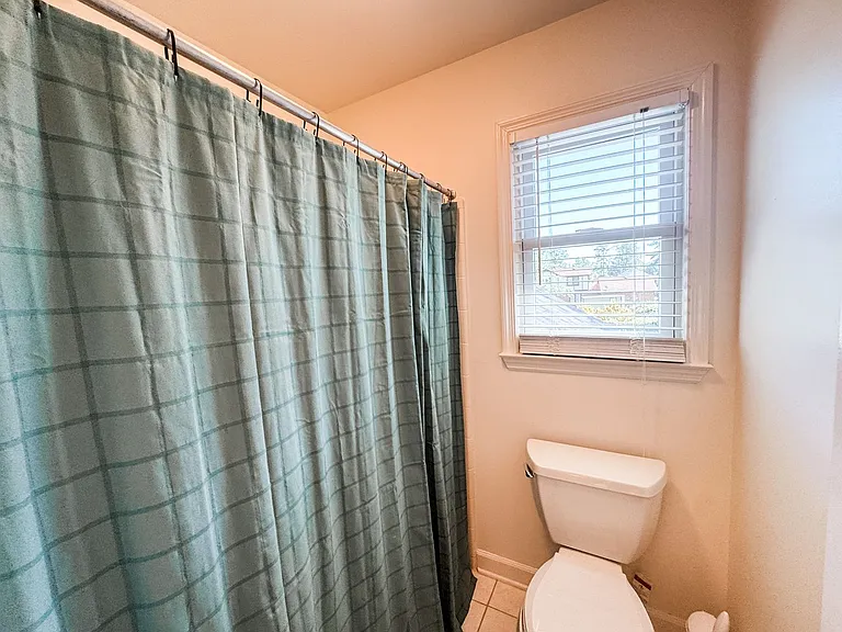 138 Wood Creek Dr — Photo 30