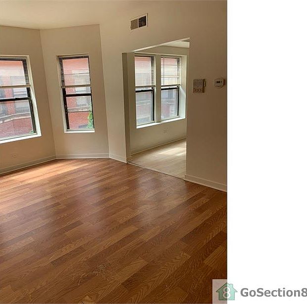 2nd image of 7904 S Essex Ave APT 106