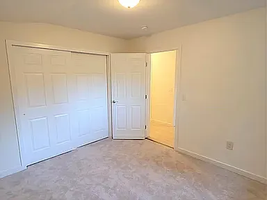 2 bed, 995 sqft, $1,995 — Photo 4
