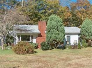 217 Upper Manor Rd, Williamsport, PA 17701