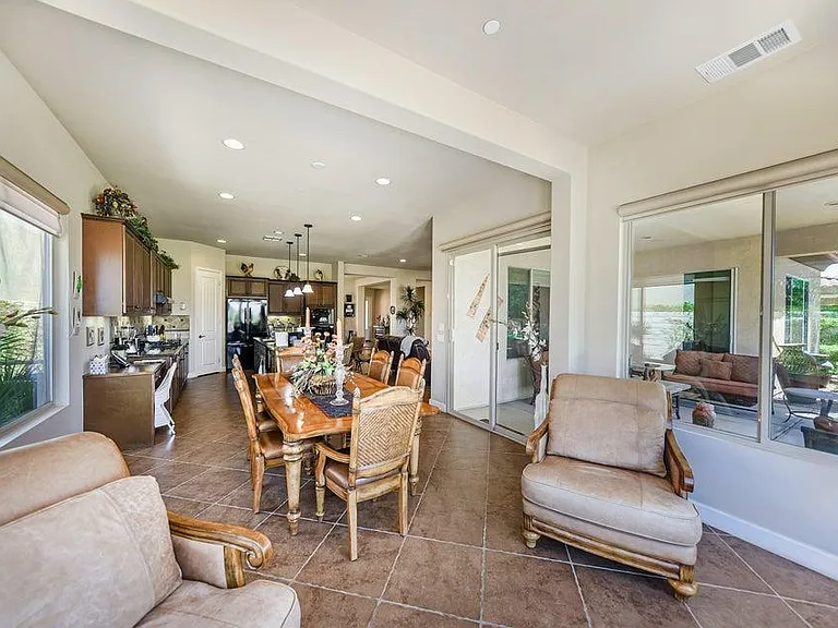 81465 Avenida Montura — Photo 12