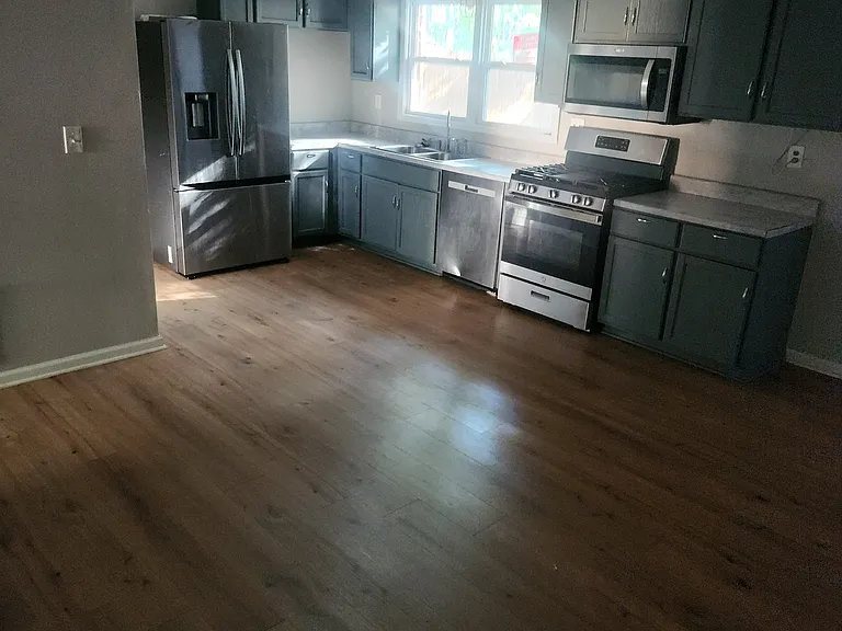 2593 Golfview Ter SE #2 — Photo 4