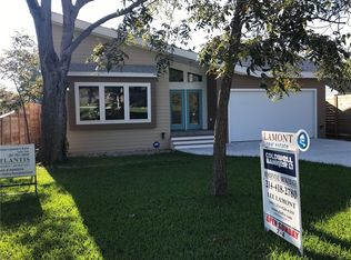 8818 Forest Hills Blvd, Dallas, TX 75218