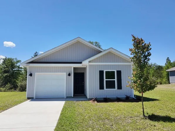 6527 Burleson Blvd, Crestview, FL 32539