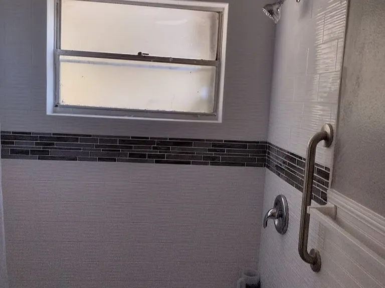 5301 E 18th Ave #1 — Photo 5