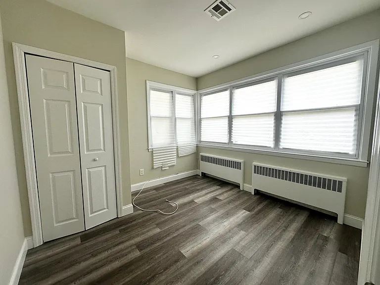 19 Dorothea Pl — Photo 5