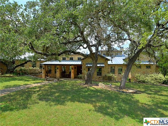 3rd image of 350 Lone Spur Ln