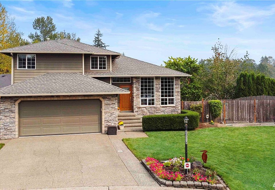 1st image of 20318 121st Ct SE