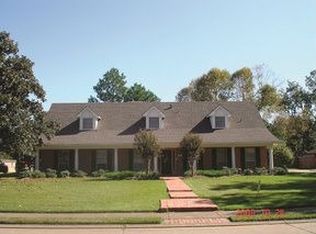 1243 Southampton Dr, Alexandria, LA 71303