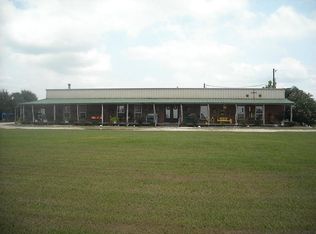 2809 Cr 469, El Campo, TX 77437