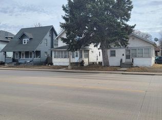 317 6th Ave SW, Aberdeen, SD 57401