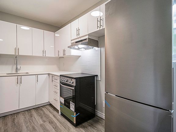 5th image of 14 Scace Ave #11