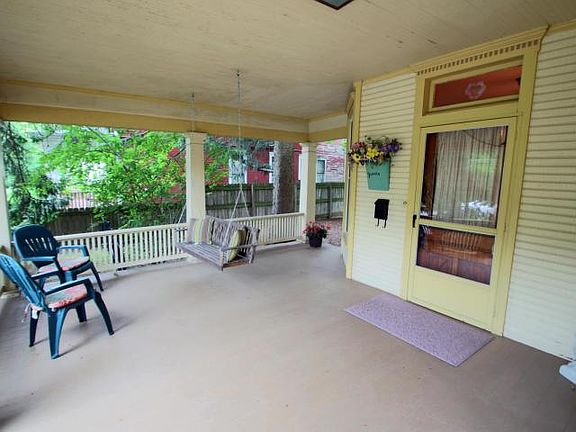 2nd image of 38 Montrose Ave
