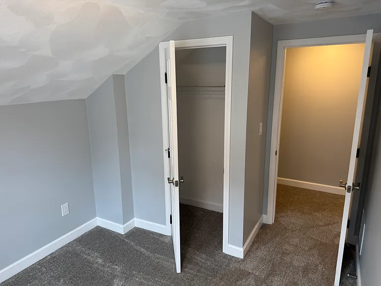 415 McKinley Ave #B — Photo 11