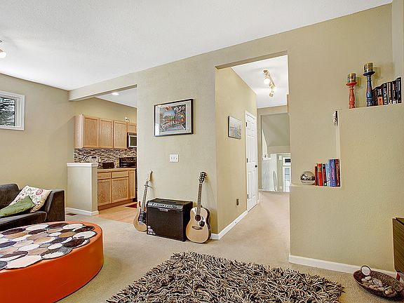 3rd image of 12800 17th St NE Unit 1