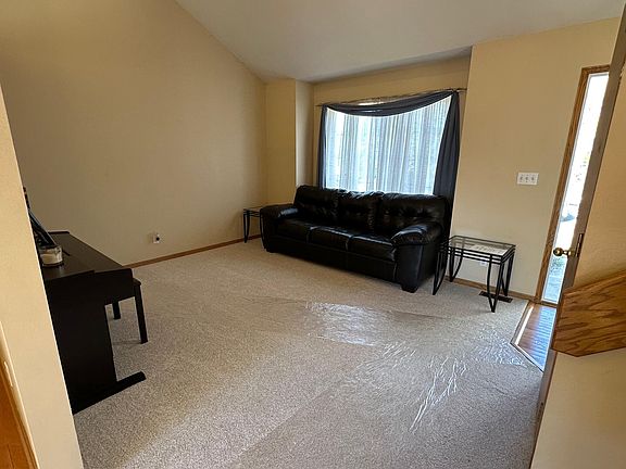 4th image of 2028 Wyngate Dr