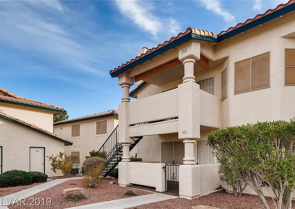 1st image of 1408 Oak Rock Dr Unit 102