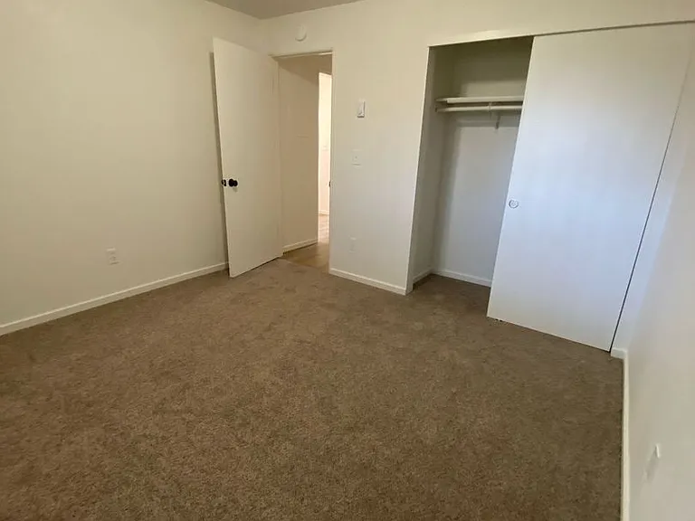 17925 E Burnside St #105 — Photo 9