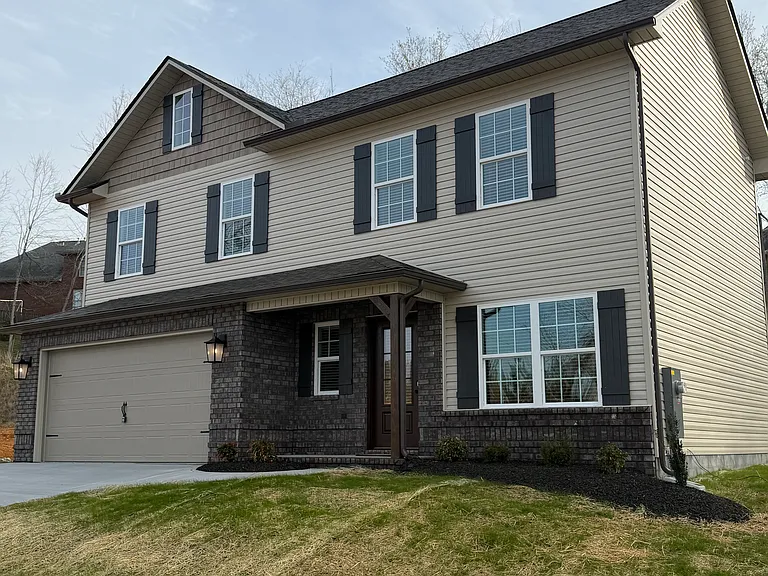 2628 Parkers Meadow Ln — Photo 3