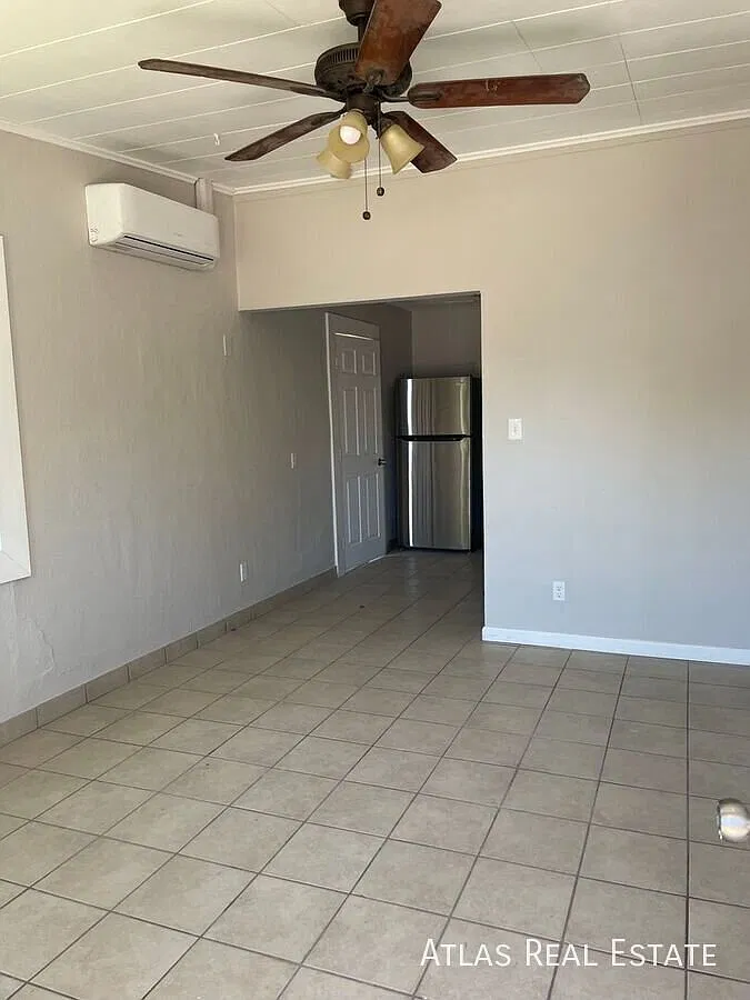 One Month Free Rent! 2 Bed 1 Bath Apartment With Private Backyard — Photo 4