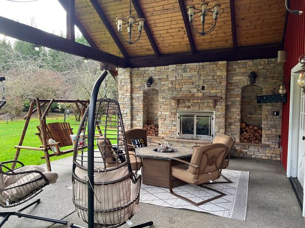 (undisclosed Address)