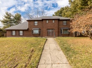 1632 Tower Ct, Newark, OH 43055