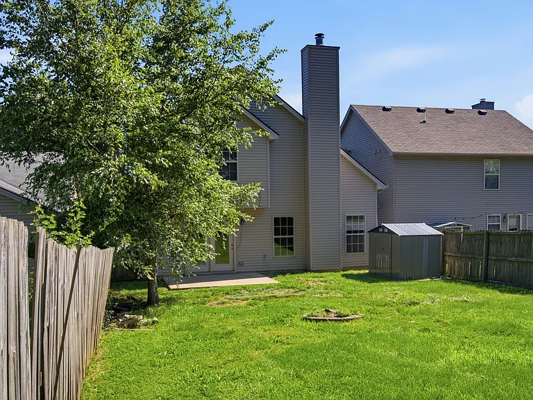 2560 Rockaway Pl — Photo 40