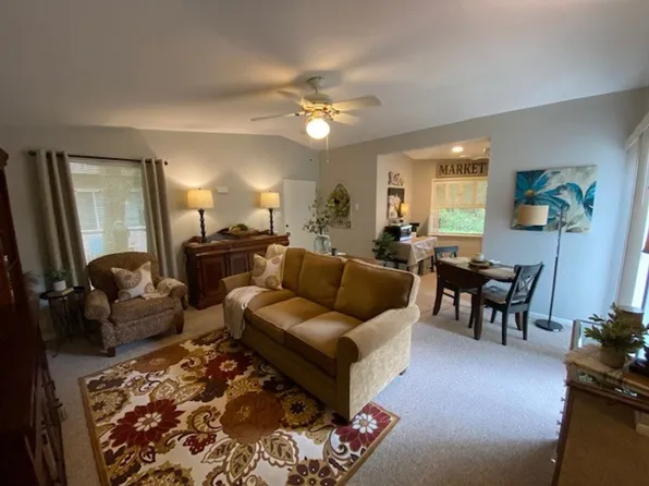 111 Alan A Dale Cir, Denton, TX 76209