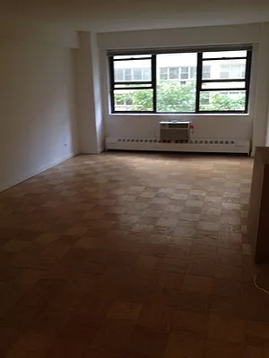 Rented by Carlyle Property Management | media 1