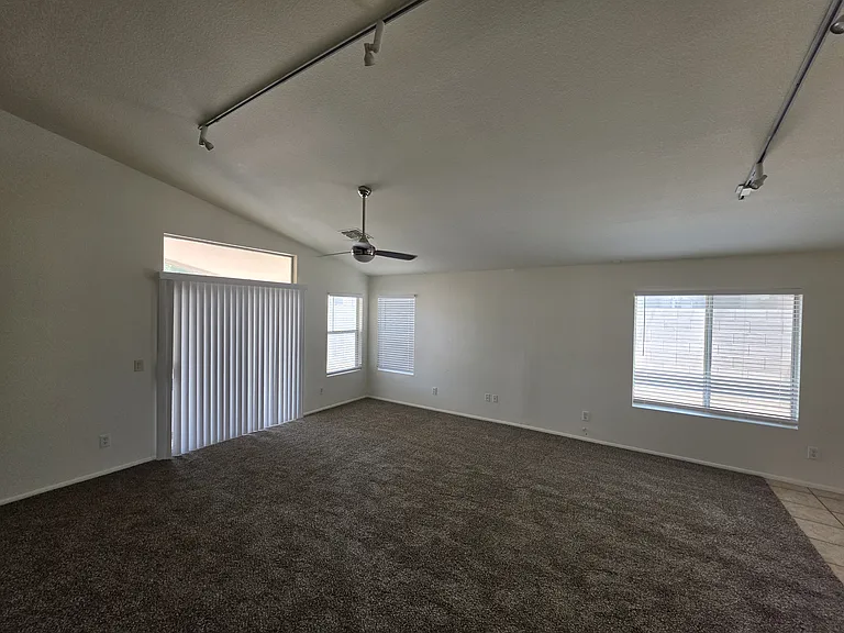 2486 E Winchester Pl — Photo 7